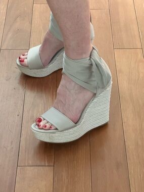 Donald J. Pliner Pale Gray Espadrille Wedge Ankle-Tie Sandals wedge